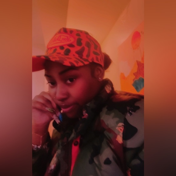 Meet your Posher, Kenya - Picture 2 of 2